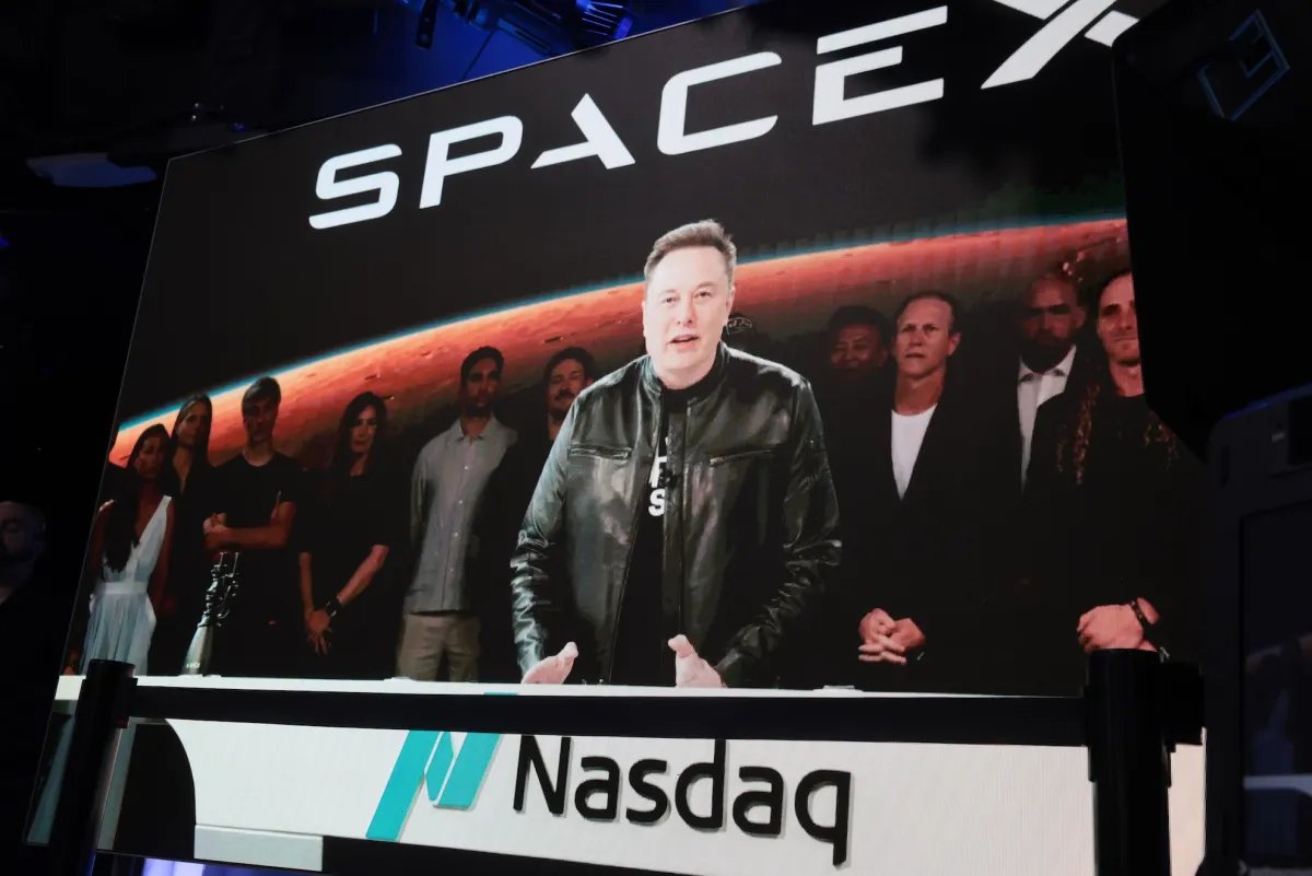 SpaceX Completed the Largest IPO in History — What It Means for Markets and Technology