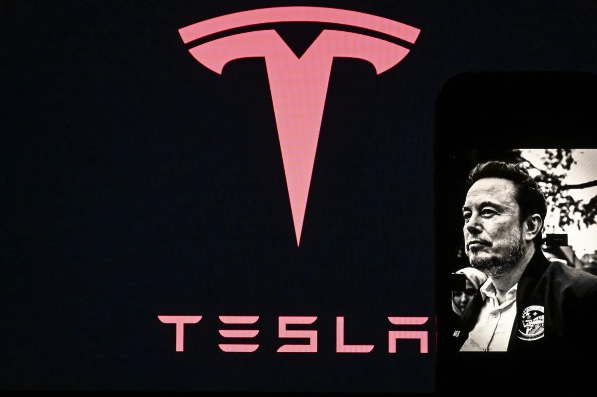 Elon Musk Admits: Millions of Tesla Vehicles with Hardware 3 Will Require Physical Upgrades