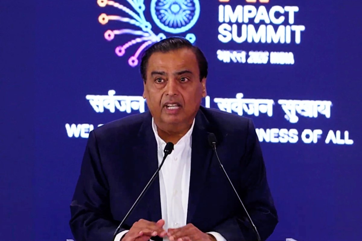 Ambani Integrates AI into Calls, Apps and the Home — What It Means for Markets and Users