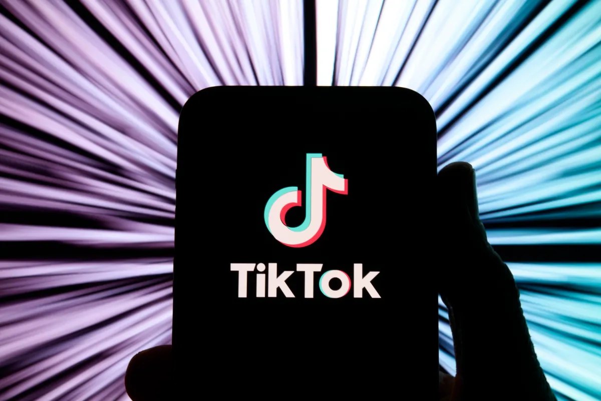 Как TikTok превращается в суперприложение: от магазина до платежей и бронирований