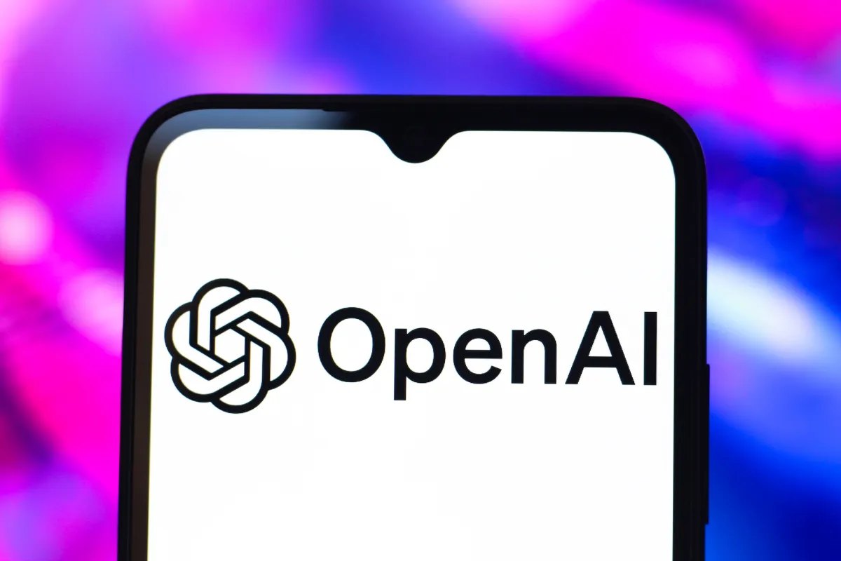Two Leading Researchers Leave OpenAI: What Does the Wind-Down of 'Side' Projects Signify?