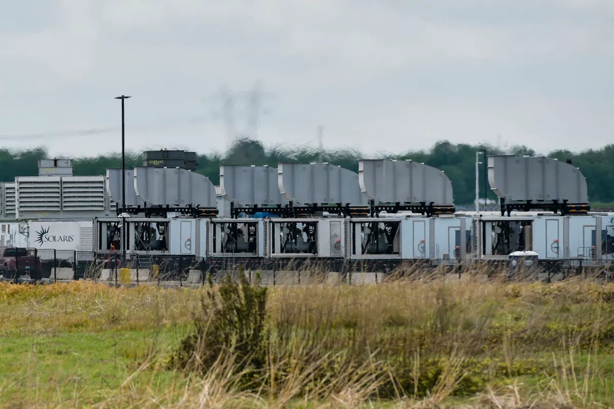 DOJ Backs xAI: Mobile Turbines at Data Centers Framed as a Security Issue