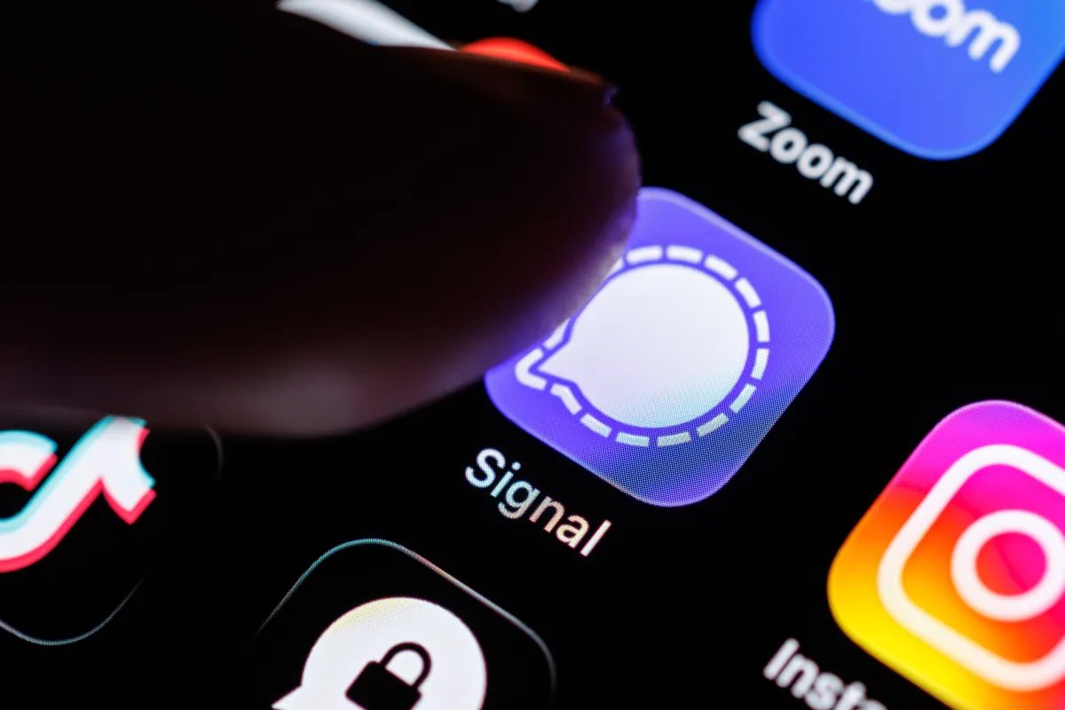 Фишинг против пользователей Signal: хакеры требуют ключи бэкапов