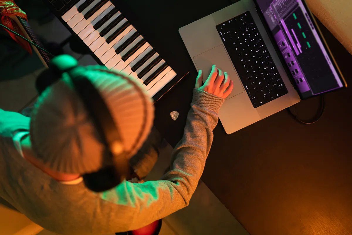 Stability AI выпустила Stable Audio 3.0 — модели, генерирующие музыку до 6 минут